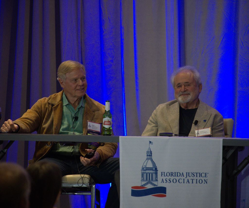 floridajustice's tweet photo. Today's FJA John Romano Workhorse® Seminar was packed with informative sessions. The evening closed with great networking and stories shared by legal powerhouses Chris Searcy, Stuart Grossman and Howard Coker during the “War Dogs” session. ⚖️🔥 #Workhorse2026 https://t.co/ctAW9kq64J