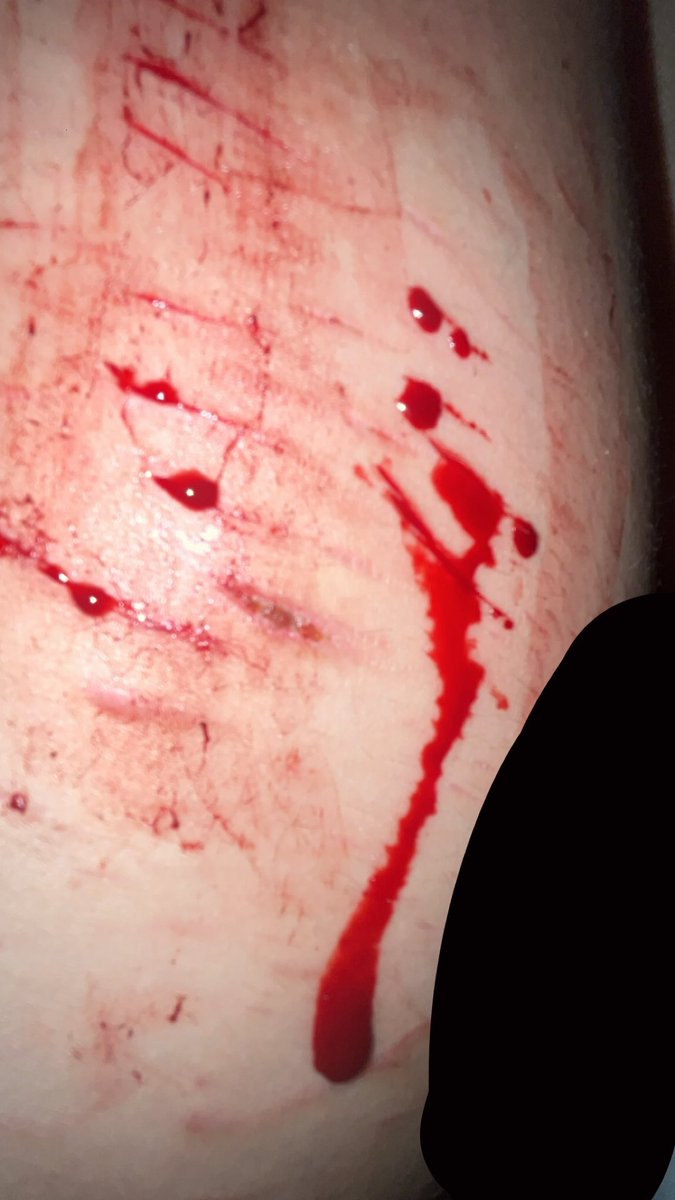 Secret:3 tweet media