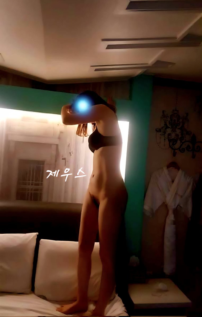 Zㅔ우스 tweet media