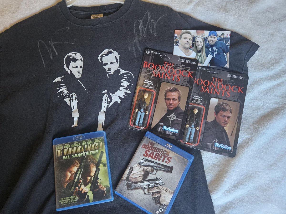 JollyPuppe20868's tweet image. Happy Saint Patrick's Day! Have a green beer!🍺 And watch the best St. Patty's Movies EVER! The only person I know that loves these movies more than me is @Nerdrotics! What's the latest news on part 3? @seanflanery 
#BoondockSaints  #FUCKASS 🥳🍀