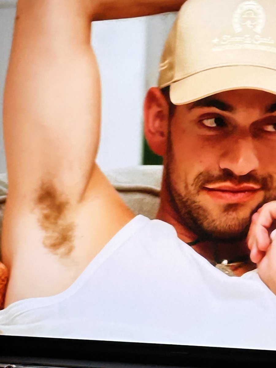 Staten Island Fairy tweet media