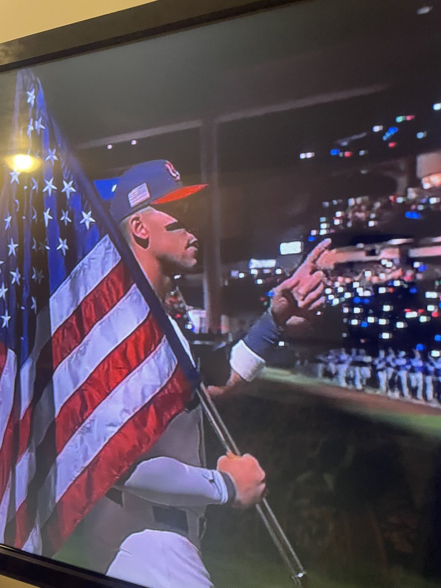 Green V Section 💚💚 tweet media