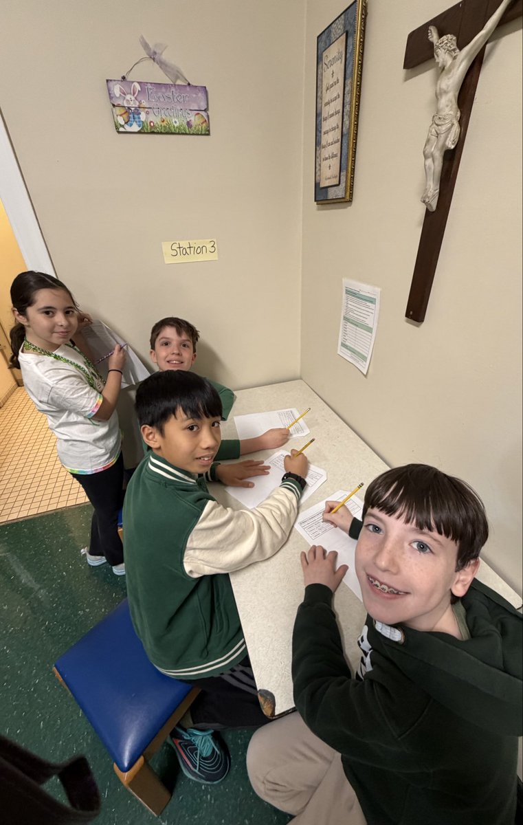 ics_stults's tweet photo. 5th grade jumped right into Station Rotations to learn about St. Patrick’s Day related content! ☘️@icschool_online @diffit https://t.co/1dlnoOcbRo