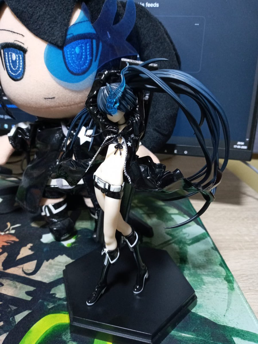 [ENG] From today I declare myself the happiest guy in this damn universe, years searching for this figure and today I finally have it in my hands. ⭐️🔥💙

#BlackRockShooter #ブラックロックシューター #poppupparade #goodsmilecompany #DeadMaster