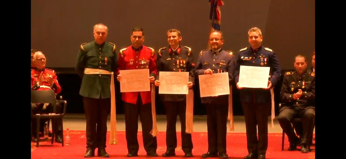 Vigésimosegunda CBS tweet media