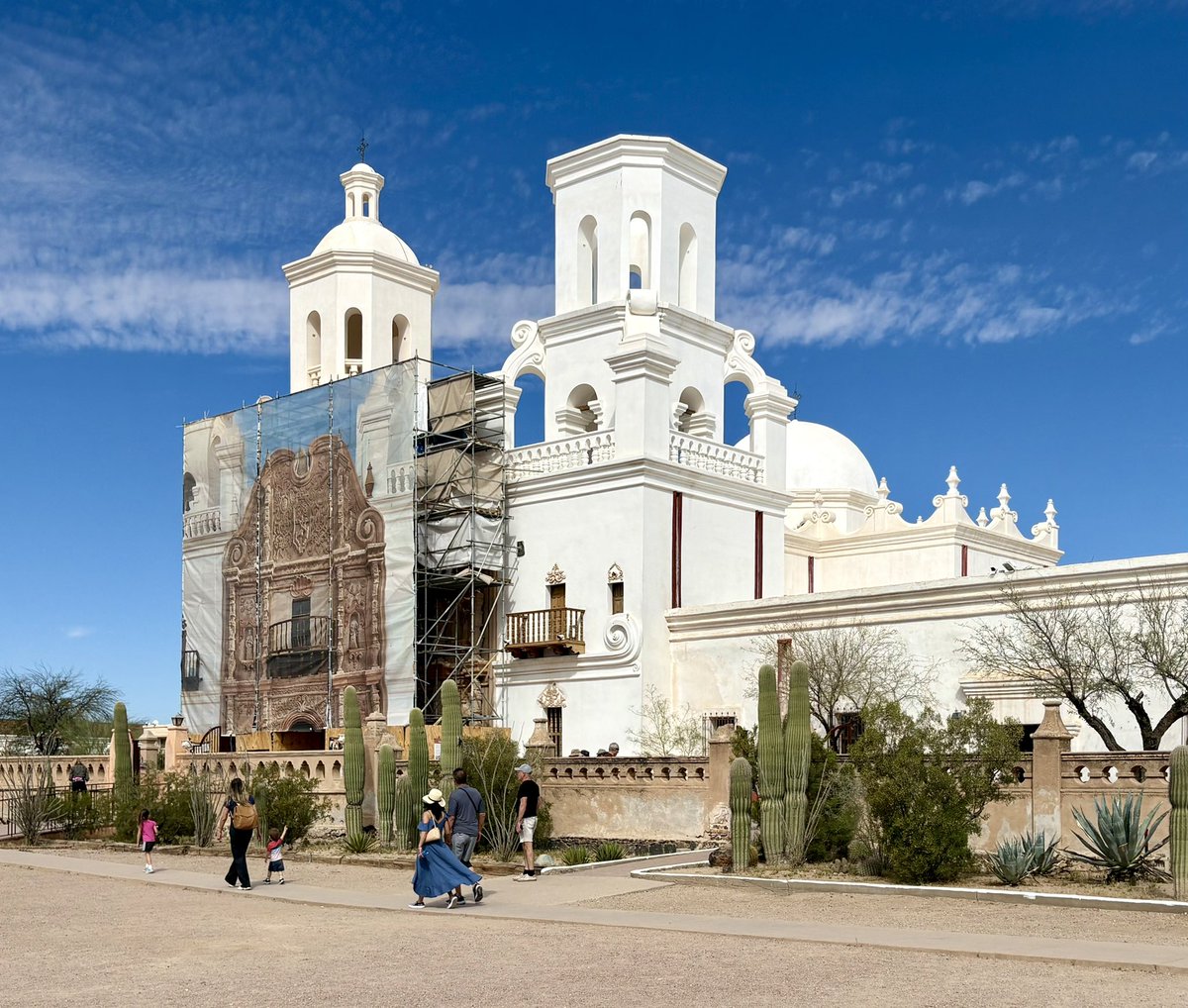 Midwest Modern tweet media