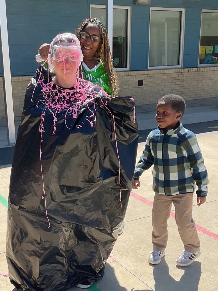 PAE Pandas tweet media