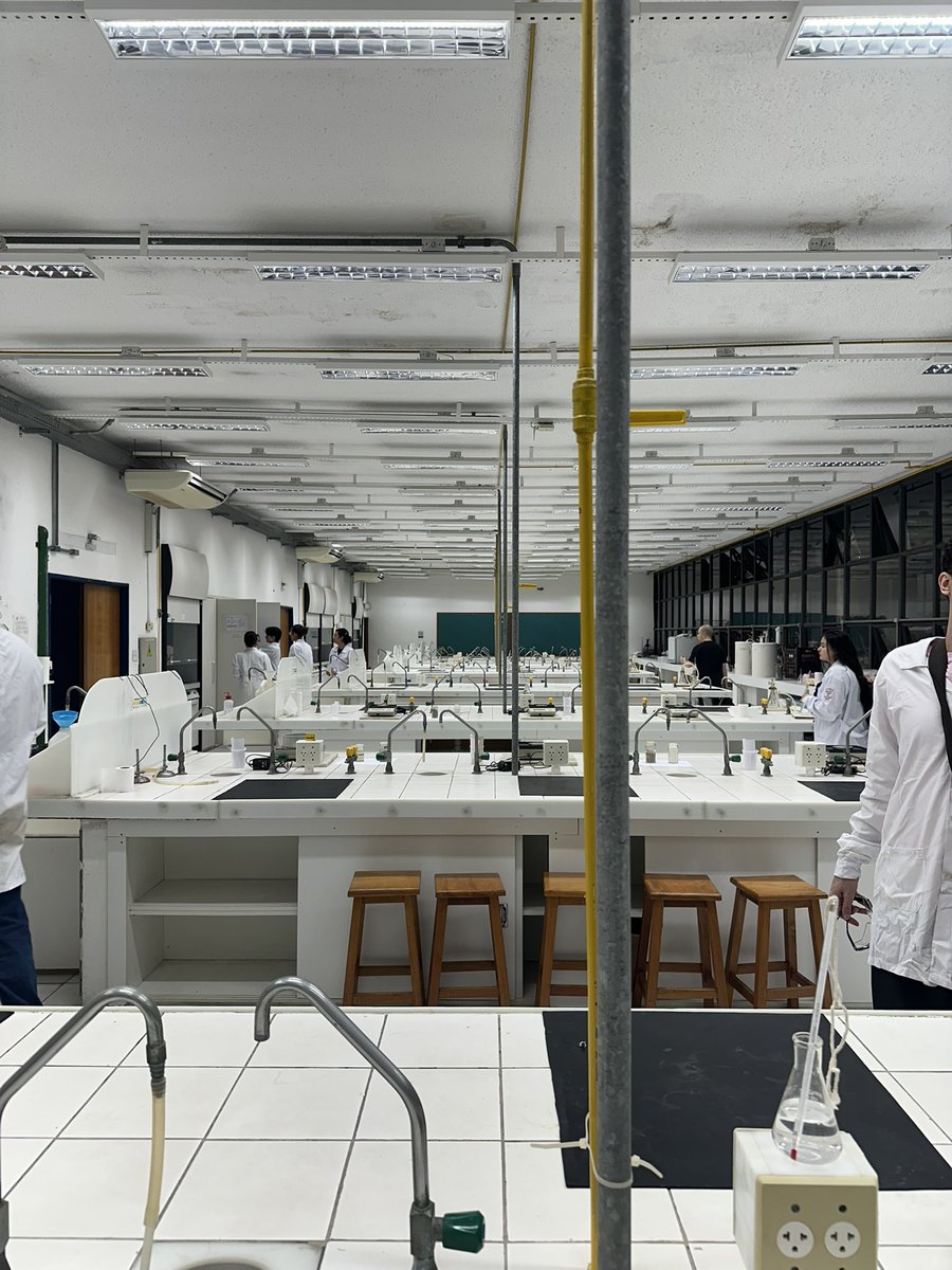 Izzy É FARMA USP 💊 tweet media