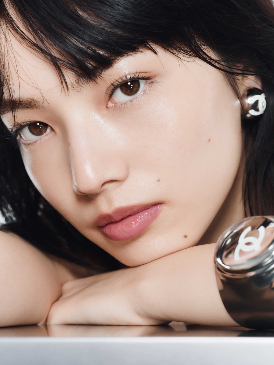 madame FIGARO japon tweet media