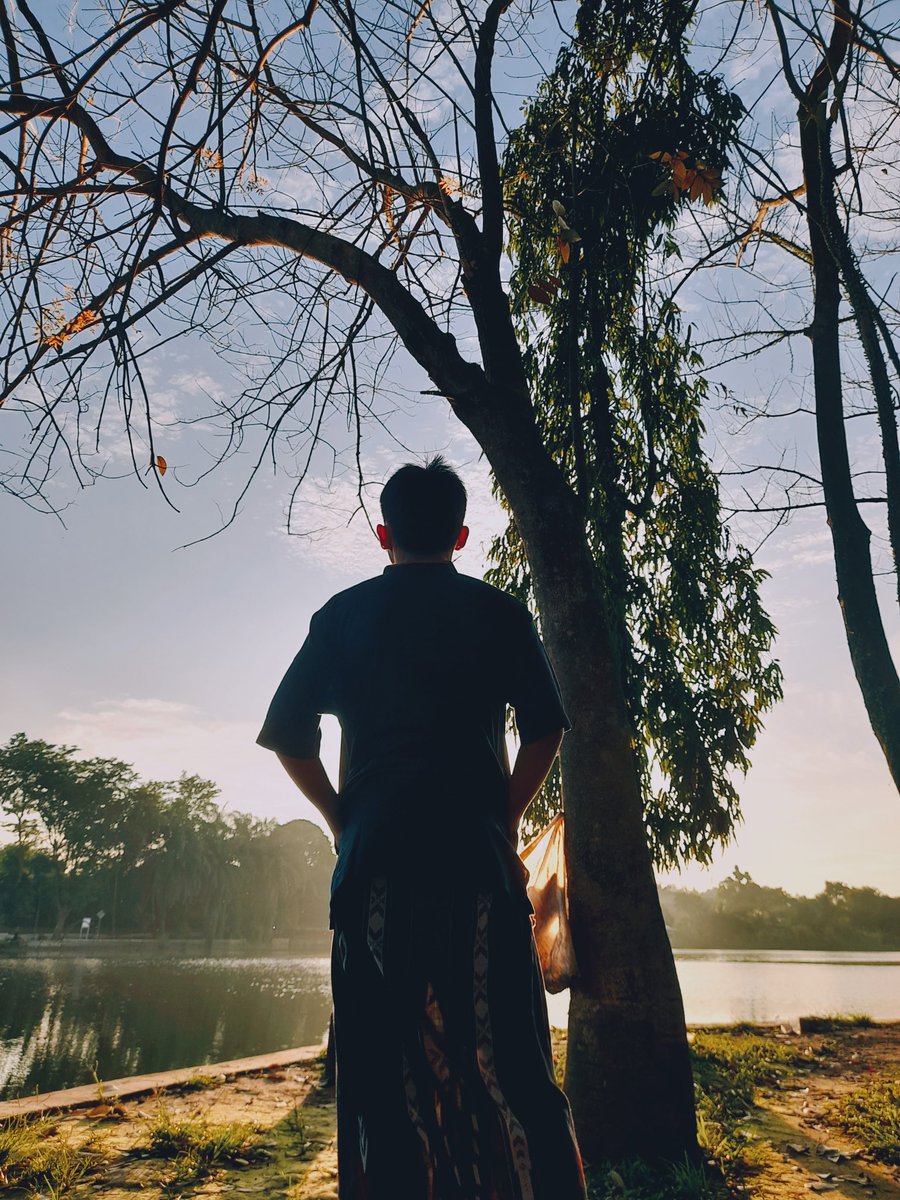 Lif_Gai's tweet photo. Cahaya Matahari menandakan Kehidupan Yg penuh harapan menyinari hidup dengan semangat dan menenangkan hati.
||||||||||||||||||||||||
||||||||||||||||||||||||
Lokasi : Situ Tonjong , Kecamatan Tajurhalang , Bogor, Jawa Barat, Indonesia

Device : Samsung M12 https://t.co/4zhyVp47mL