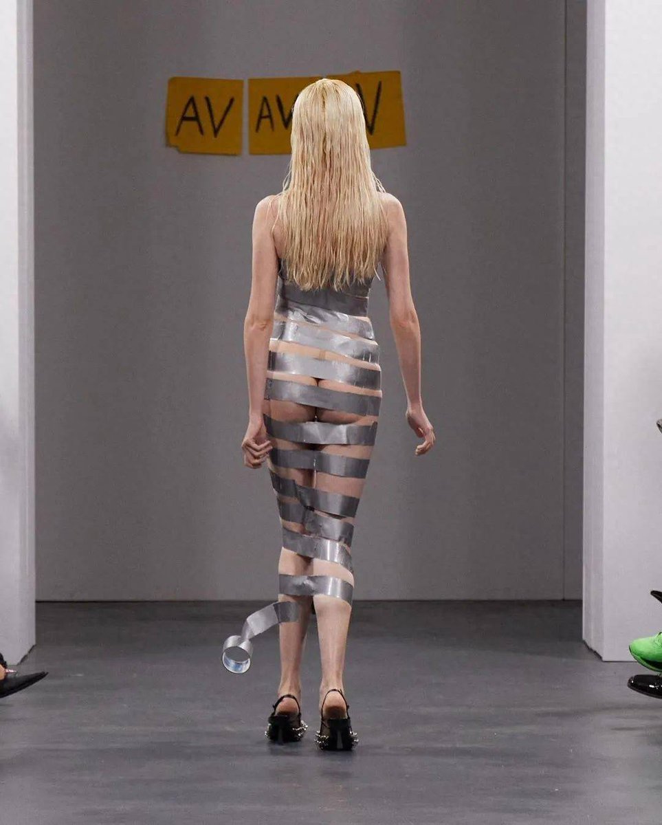 mary murell tweet media