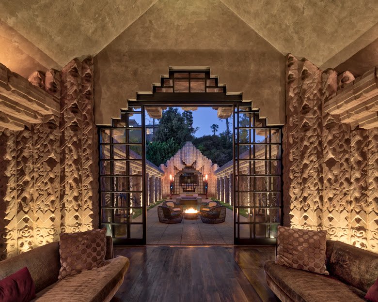 𝔐𝔲𝔰𝔦𝔠𝔞 𝔘𝔫𝔦𝔳𝔢𝔯𝔰𝔞𝔩𝔦𝔰 tweet media