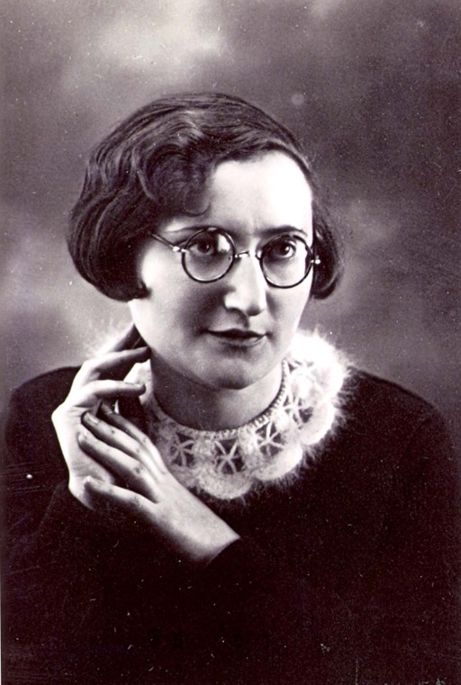 Auschwitz Memorial tweet media