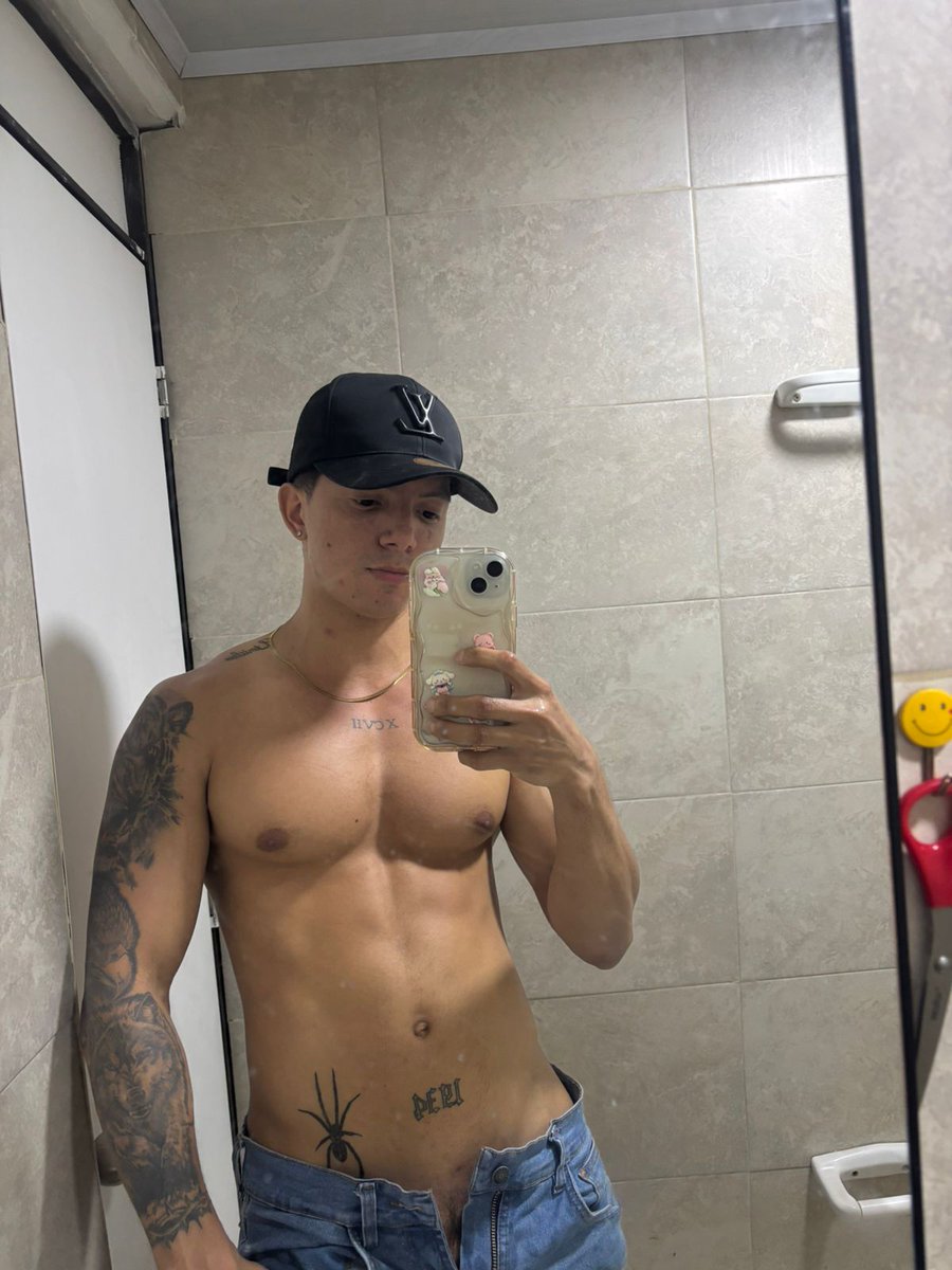 jesus_mafiol's tweet photo. Canal de Telegram 🔥https://t.co/mgA1g2FZDn https://t.co/YMS8iyvsWB