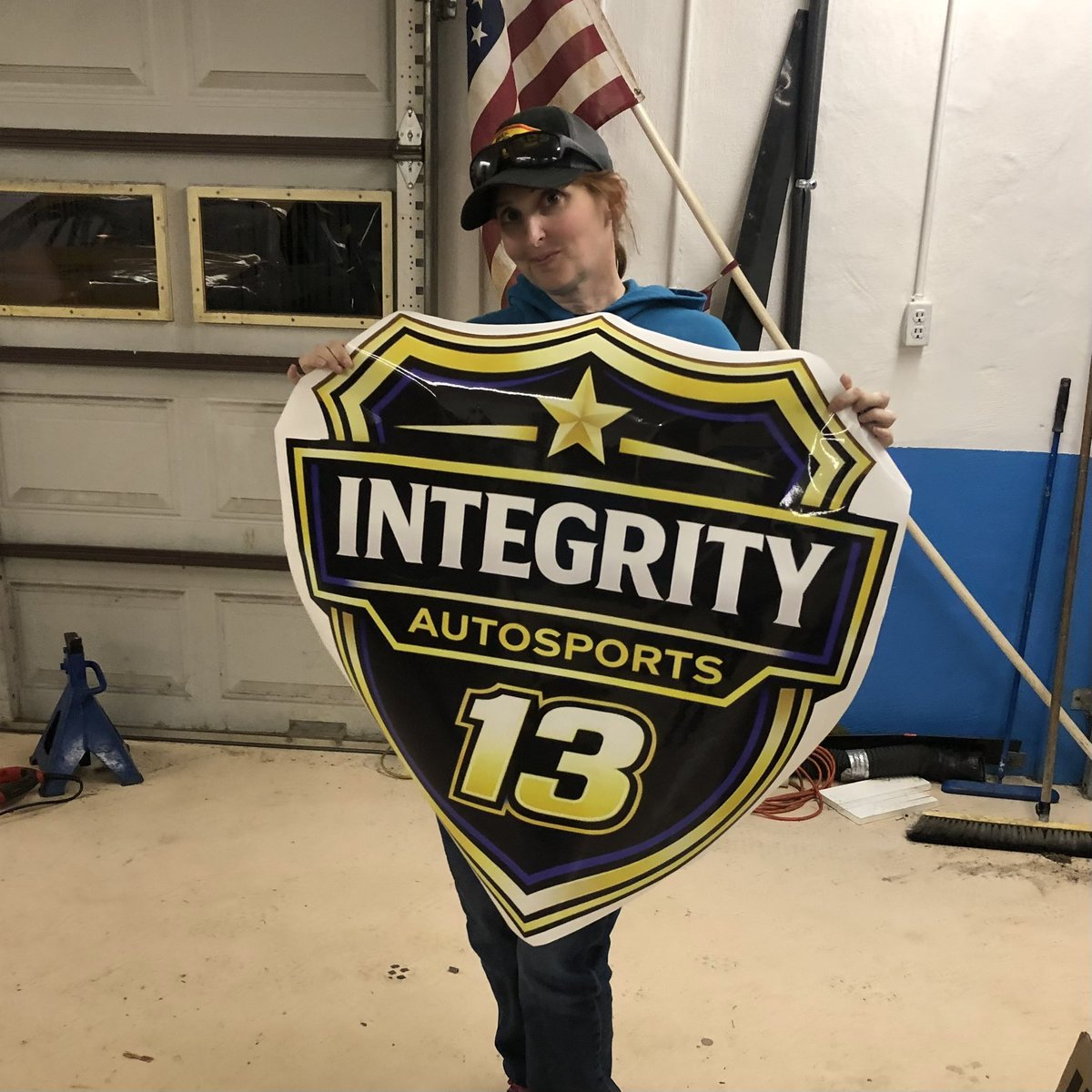 IntegrityAuto13's tweet photo. New pit box decals thanks to Fuz1on Graphics, located inside @LeeFaulkRacing over in Denver, NC! https://t.co/kegFYYbAPY