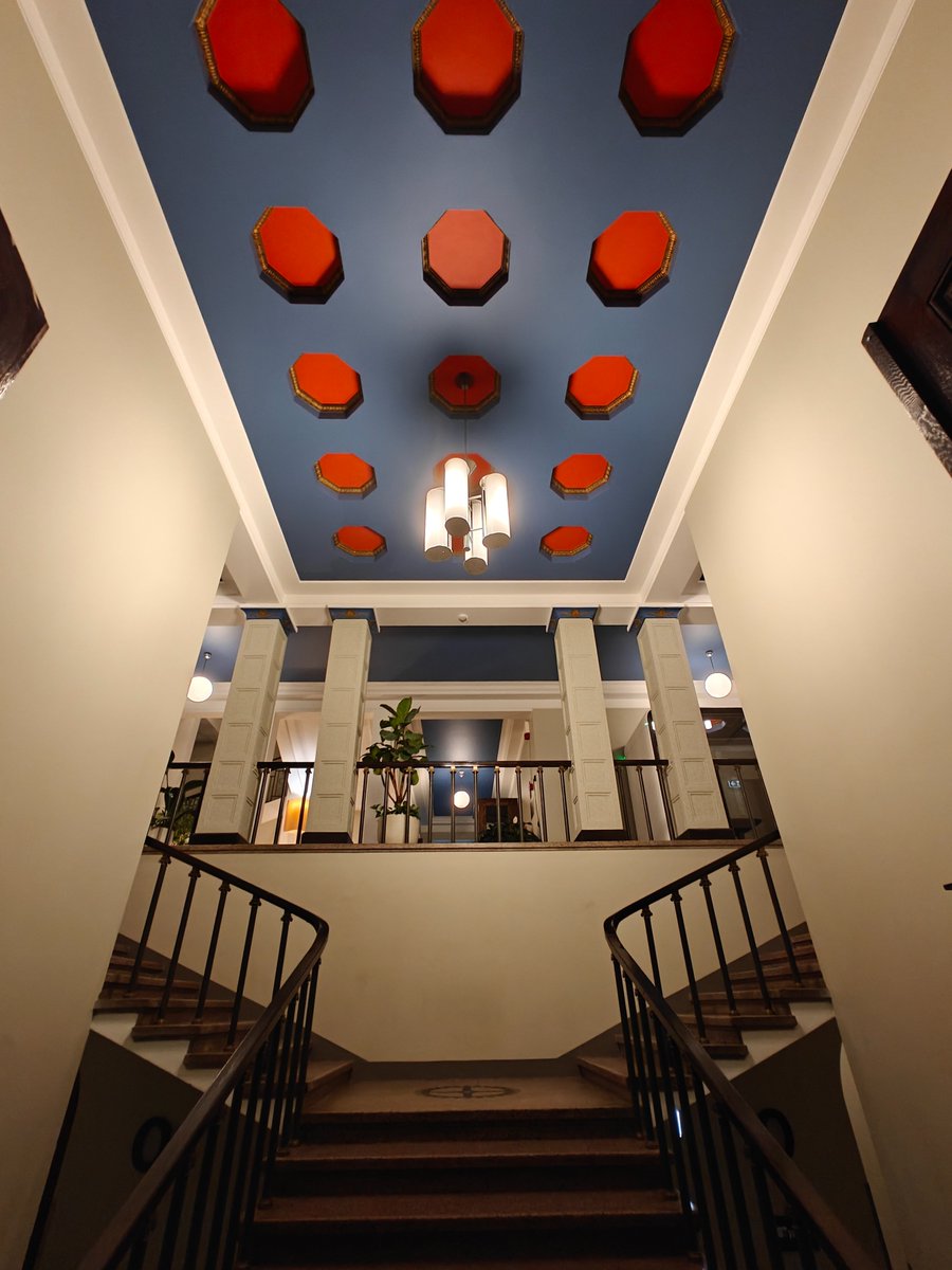 JarmoFriman's tweet image. #HCP Bricksin salkussa on kiinteistökaunottaria, Espalla (P-Espa 19) ja Rööperissä (Konelabra, Eerikink. 36).

Kaupallinen yhteistyö/HCP.