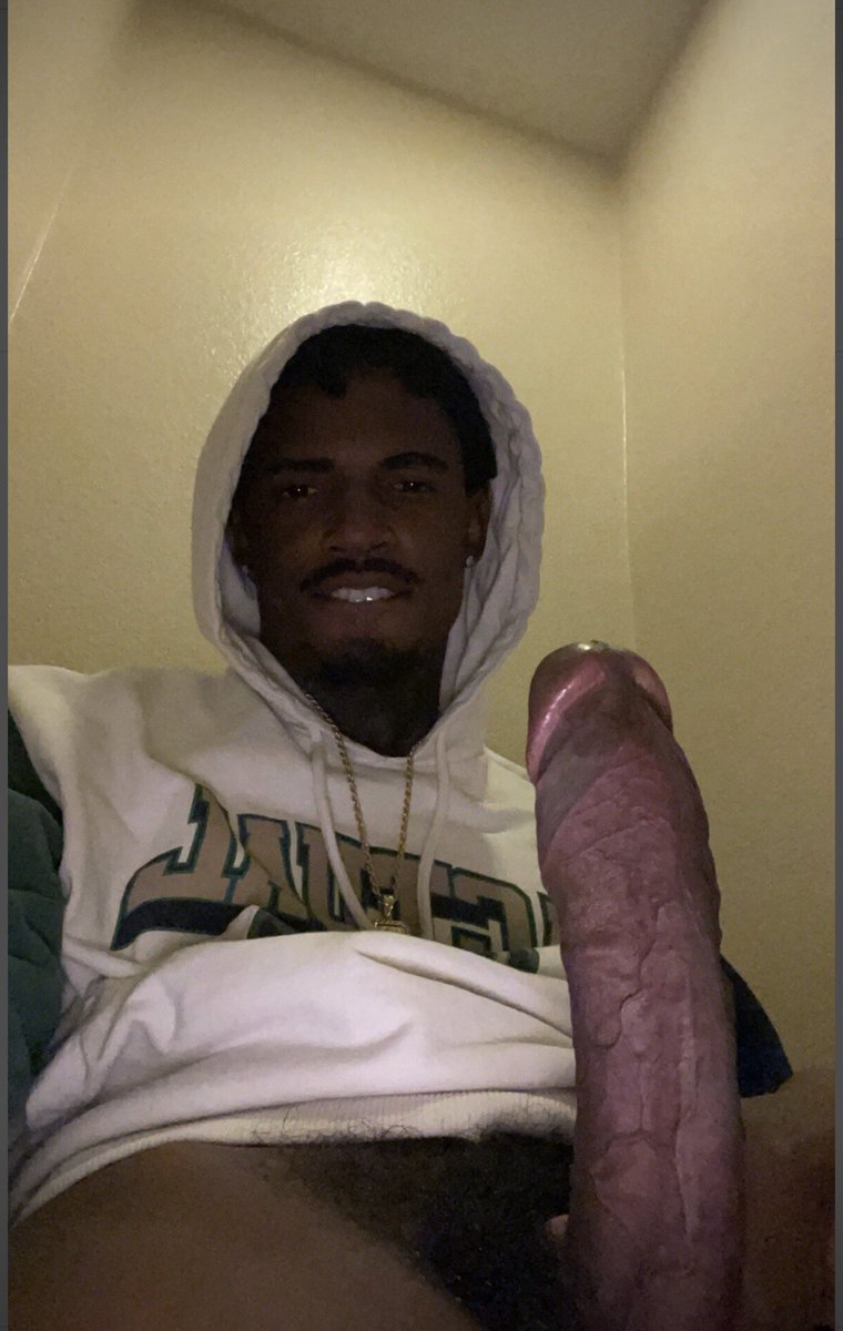 Thirsty for BBC? 🍆👀 tweet media