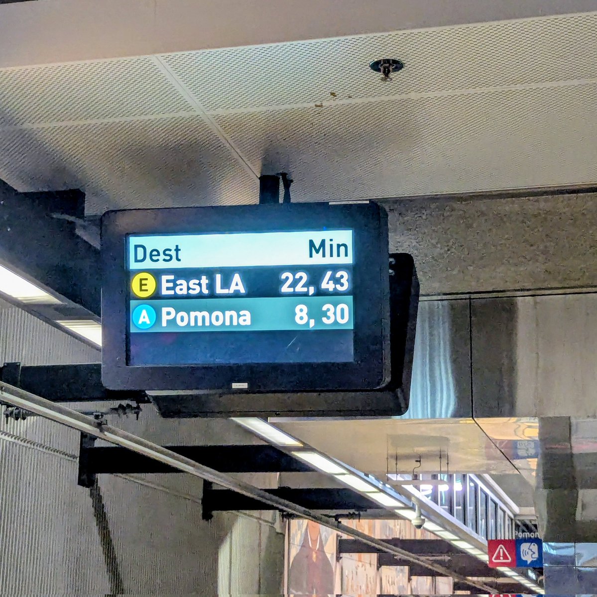 Rev Dak J of Ultimak 🏴🏴🏴💛💛 tweet media