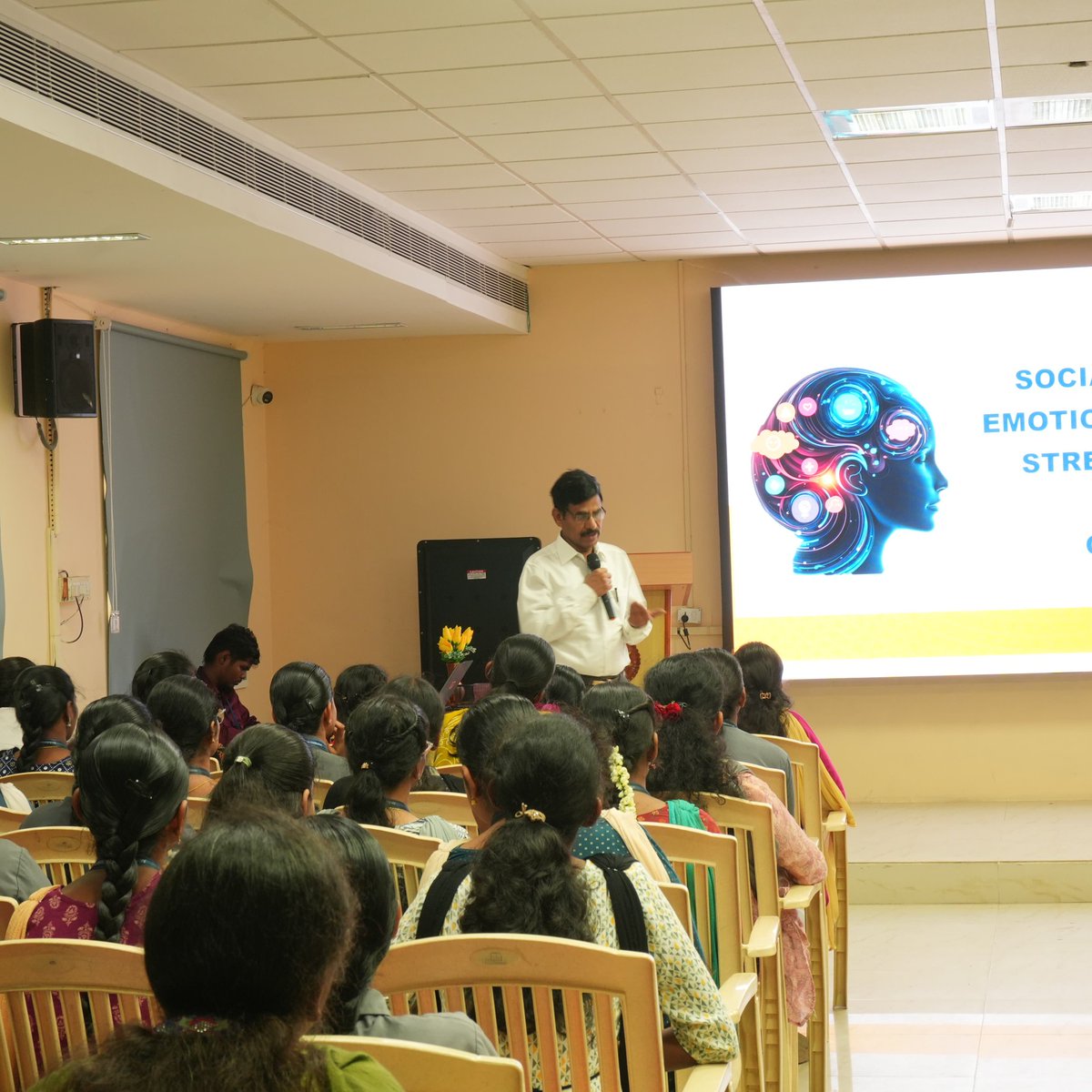 VSB Engineering College tweet media