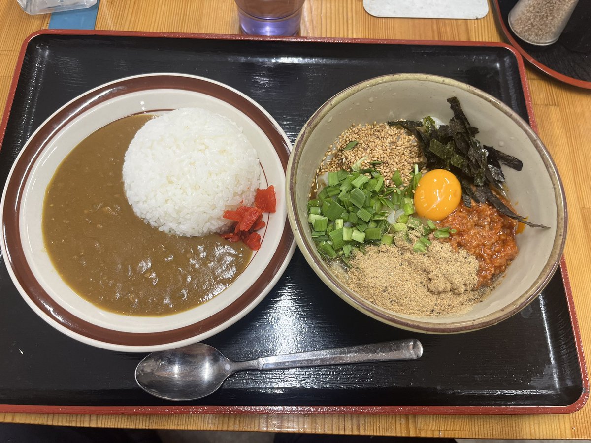 Element 店長 tweet media