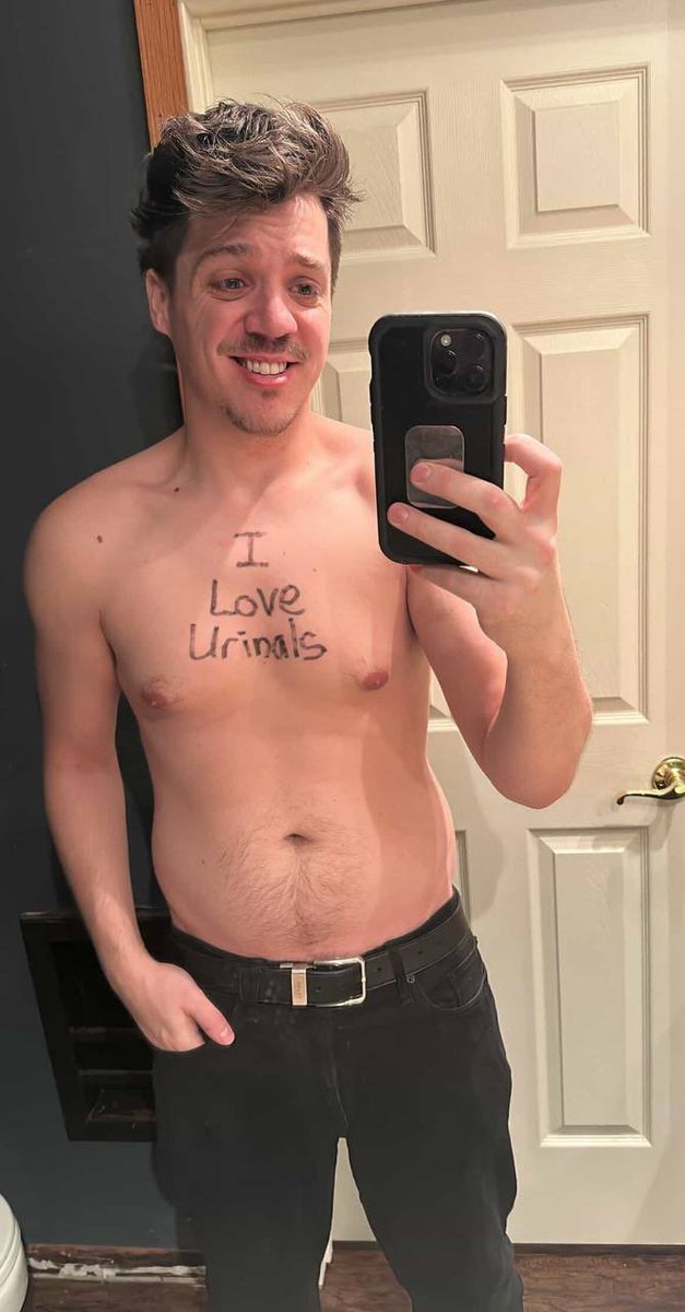 guy72822 (FTL/Miami 4/21-4/26) tweet media