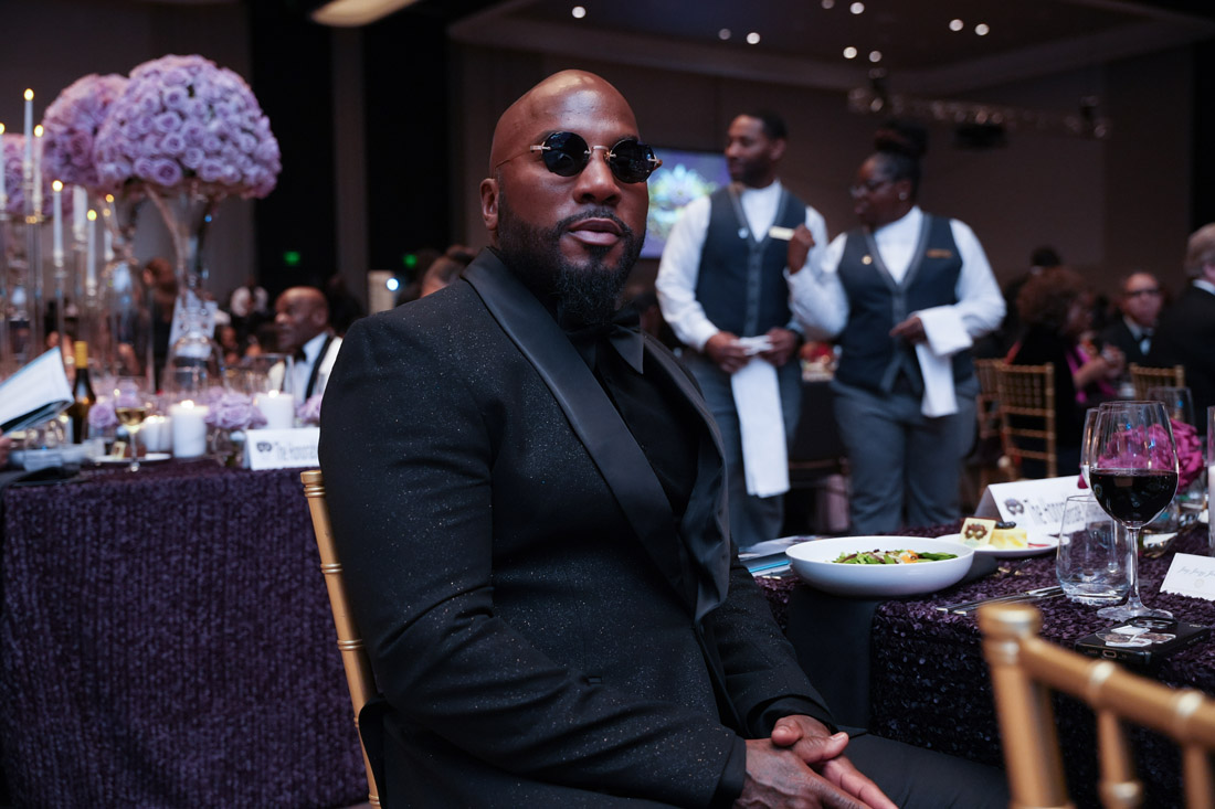 Simply Buckhead tweet media