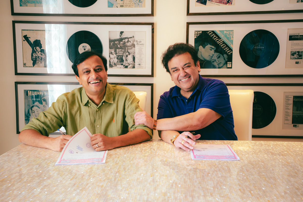 taran adarsh tweet media