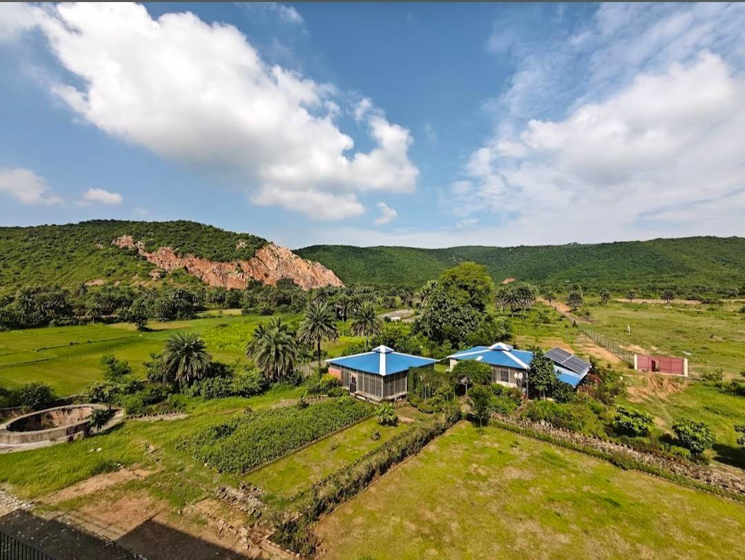 अंग टूरिज्म tweet media