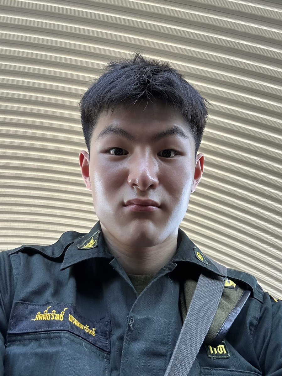 ร.ด.เด็กไทยผม(ไม่)เกรียน tweet media