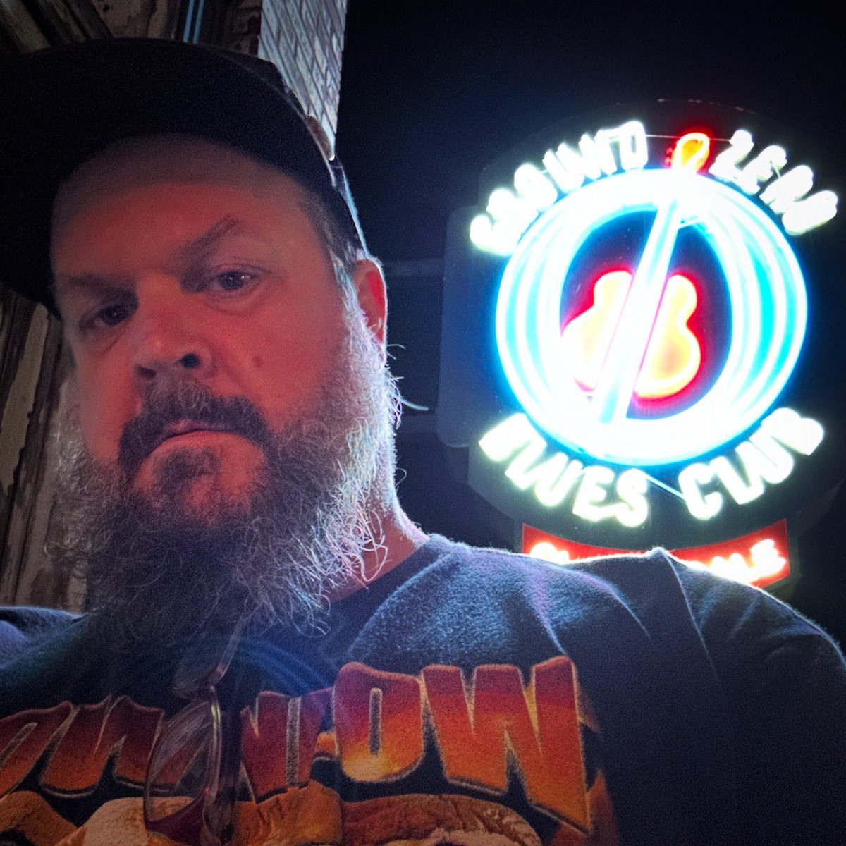 Robert Connely Farr tweet media