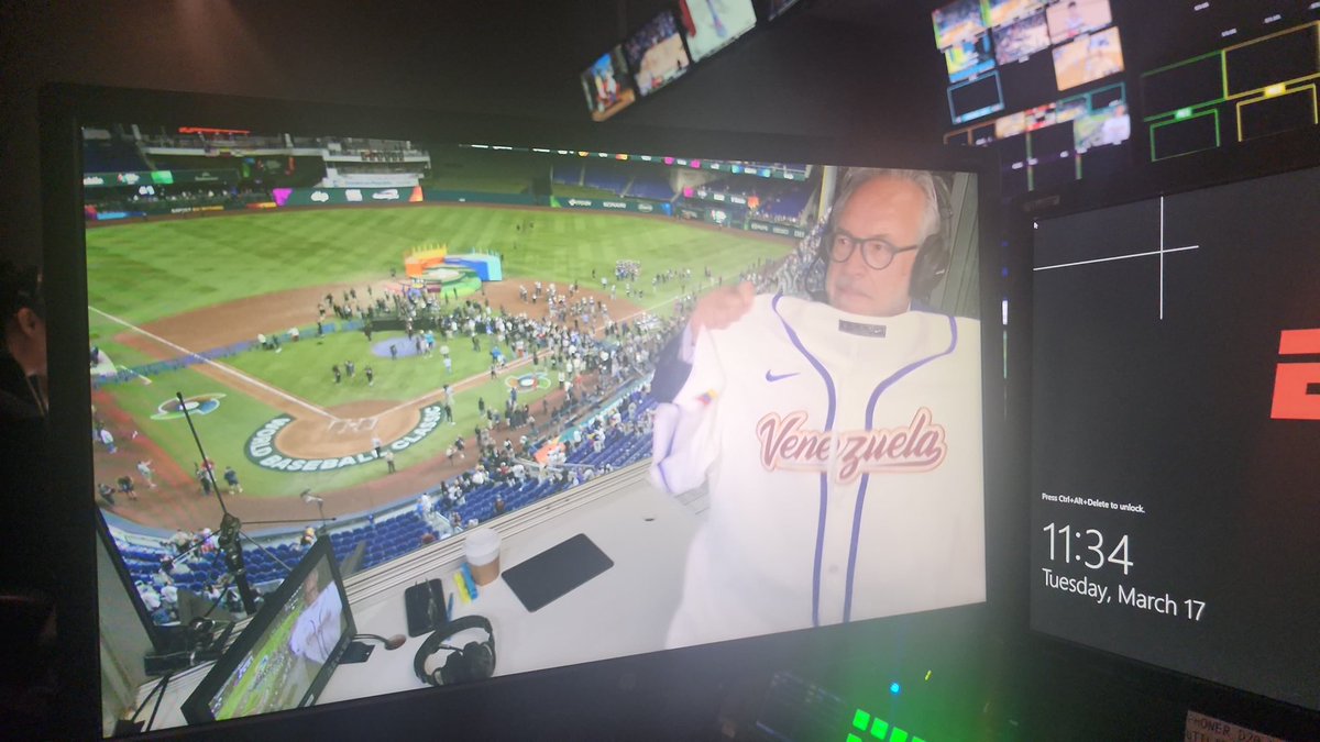 SoyLuisAAlvarez's tweet photo. Así lo viví hoy! 
Arepazo Mundial! https://t.co/VKs9YMXVd1