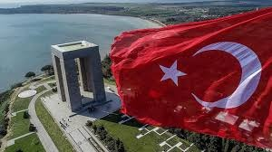 #18MartÇanakkaleZaferi 111.yılında Çanakkale'yi geçilmez kılan Gazi Mustafa Kemal ATATÜRK
ve kahraman şehitlerimizi saygı ve minnetle anıyorum.
