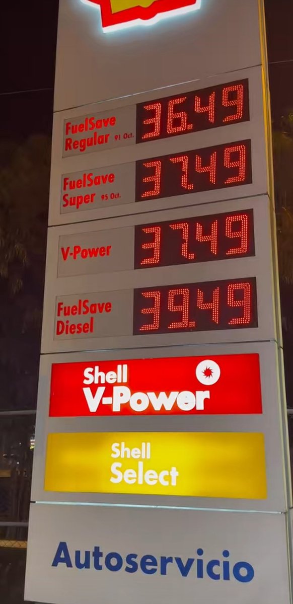 #URGENTE
Así los precios del combustible para hoy miércoles 18 de marzo del 2026, el Diésel llega a los Q40.00 el galón. 
Pídale al <a href="/CongresoGuate/">Congreso Guatemala</a> qué suspenda el IDP temporalmente para contrarrestar esta situacion.