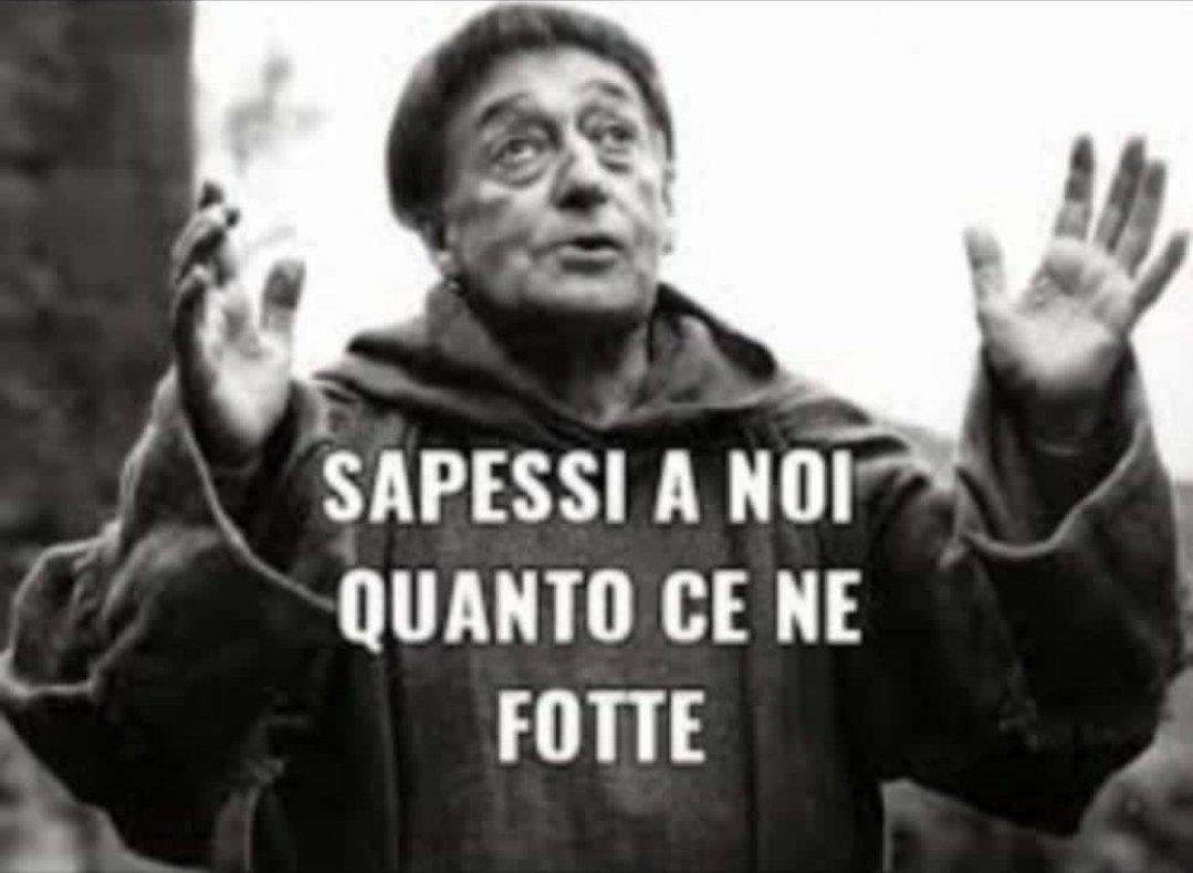 Quest'arrogantone  si auto definisce  scienza !??!!!!