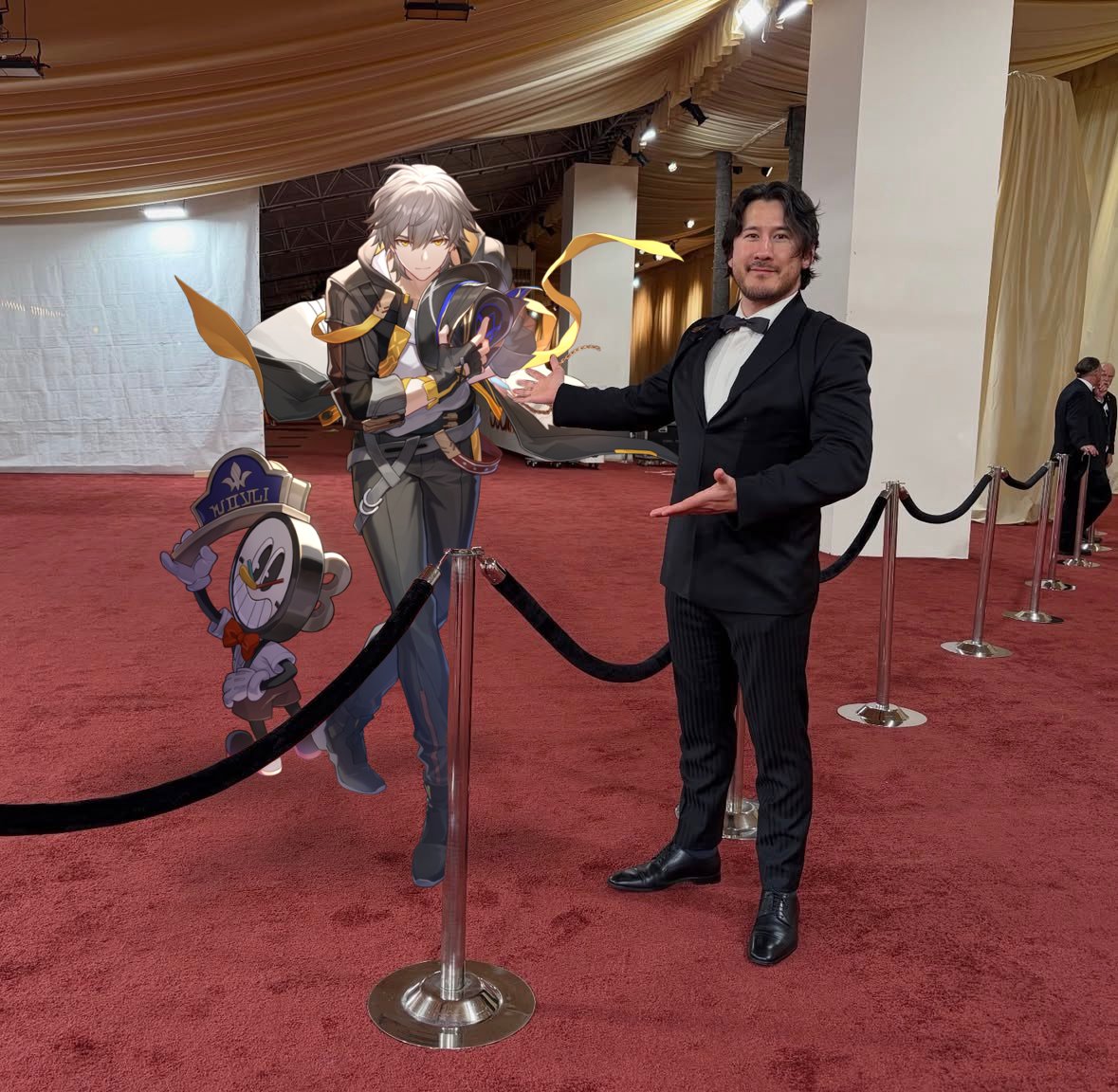 move caelus its my turn with hello everybody my name is markiplier