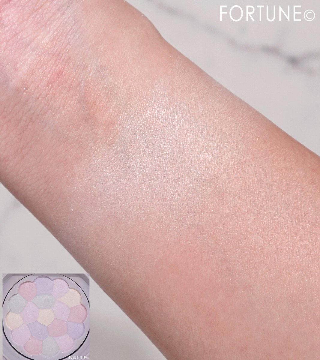 【FORTUNE（ふぉーちゅん）】新作コスメのリアルレビューを配信💋✍ tweet media
