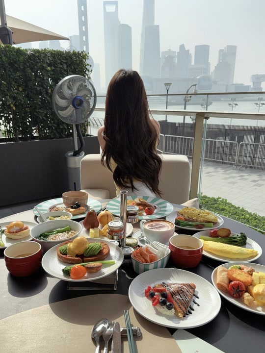 Raaz58818137's tweet photo. 沈阳沈河区🦸💑 https://t.co/QhGqwbYHfB