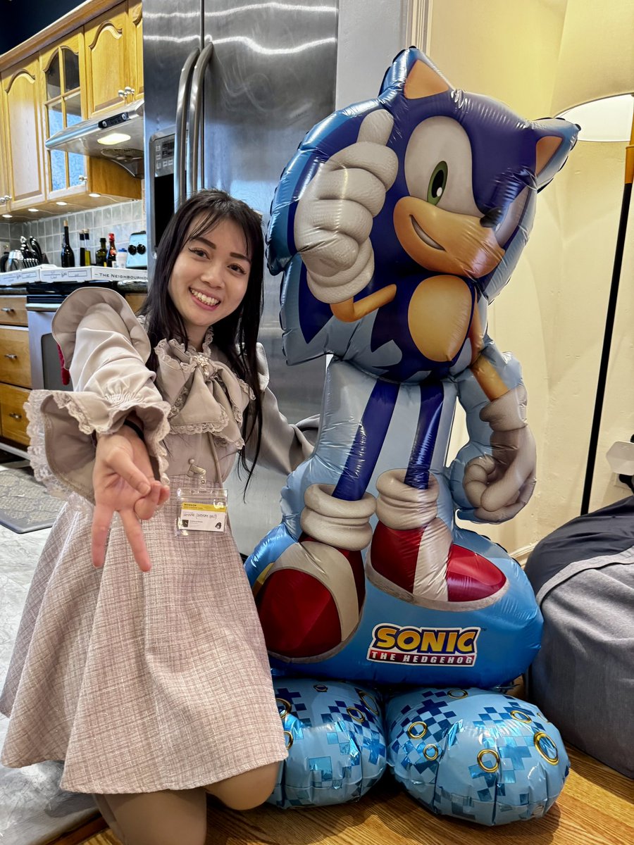 whin 👾 tweet media