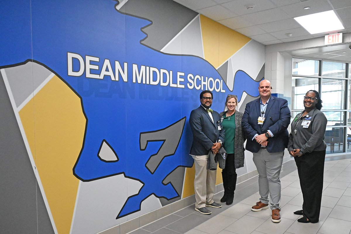 Dean Middle School tweet media