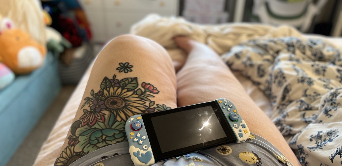 Angel Johnson tweet media