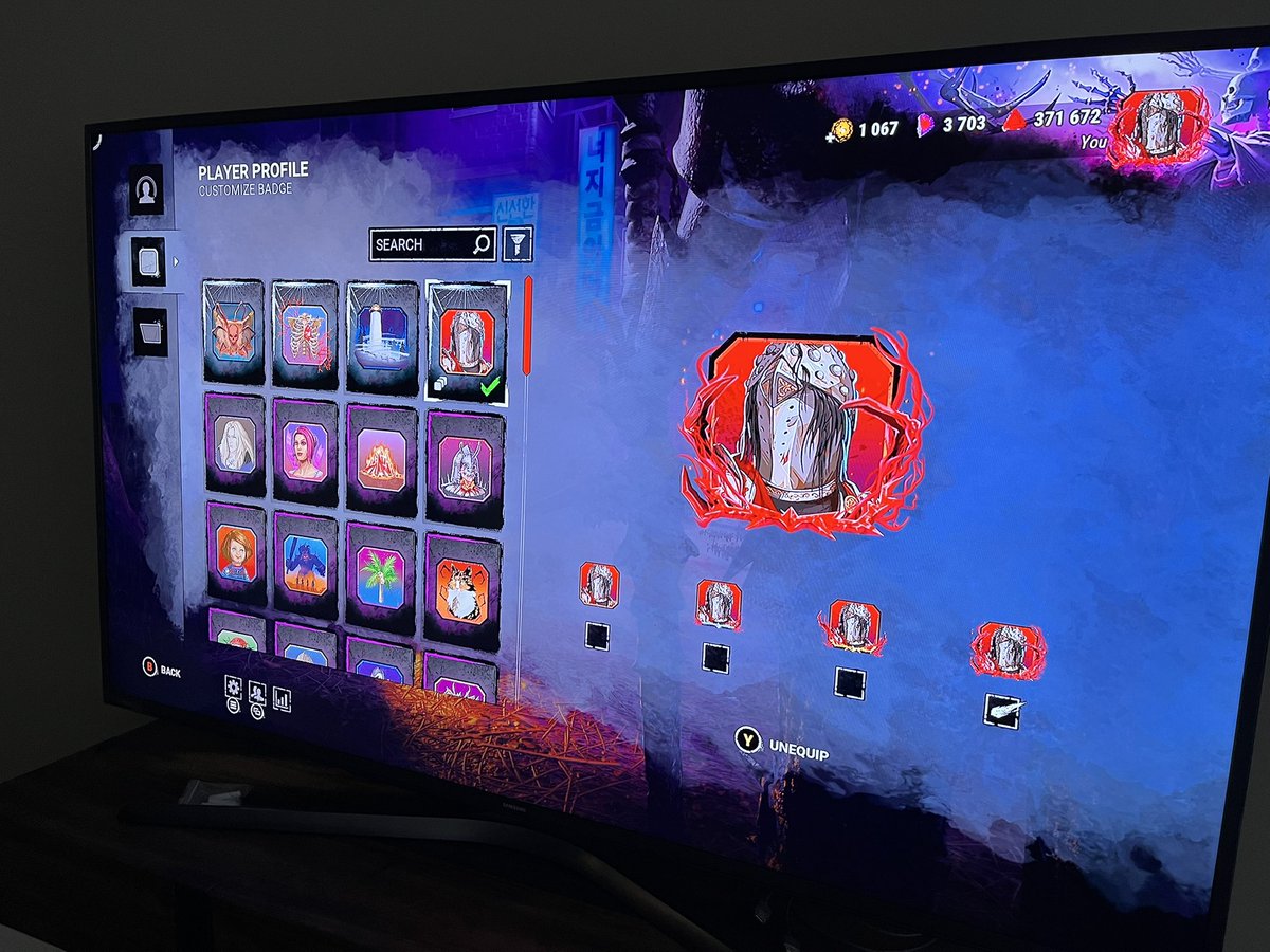 TarhosTheKnight's tweet photo. I finally got the P100 #TheKnight badge!!!
#DeadByDaylight #ForgedInFog https://t.co/j3pMwSExHI