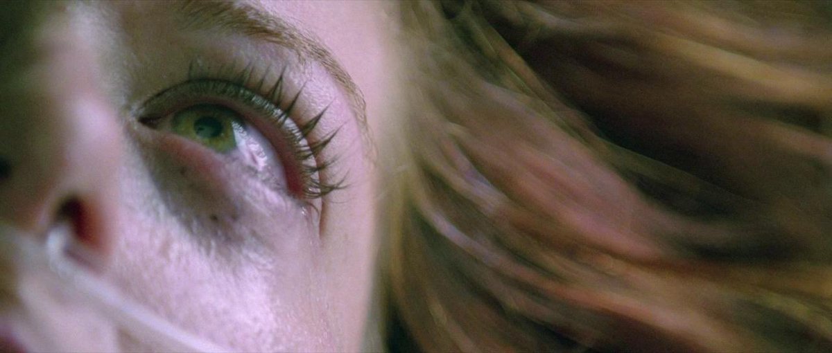 julia hathaway tweet media