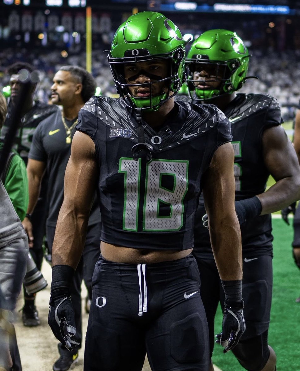 Quay L.Jones🦅 #FlyEaglesFly SBLIX CHAMPIONS!! tweet media