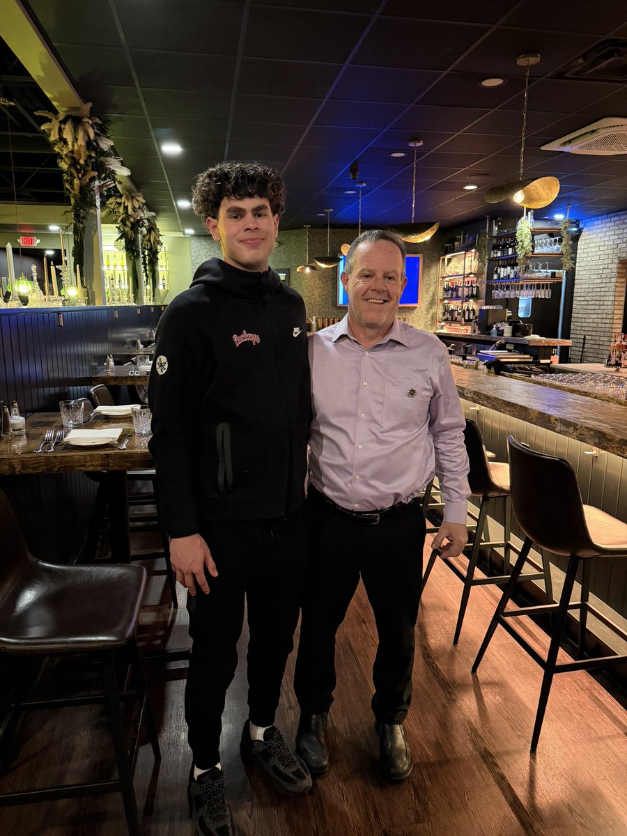 BraylenNash's tweet photo. Had to sneak in a little family time between the Big Ten Tournament and the NCAA Tournament. Met my parents for an amazing meal and Ioved the 8oz Choice Barrel Filet! Thank you to Three Creeks Gahanna for having us! #MarchMadness #GoBucks #Gahanna #614Eats https://t.co/fmBvcjyTyi