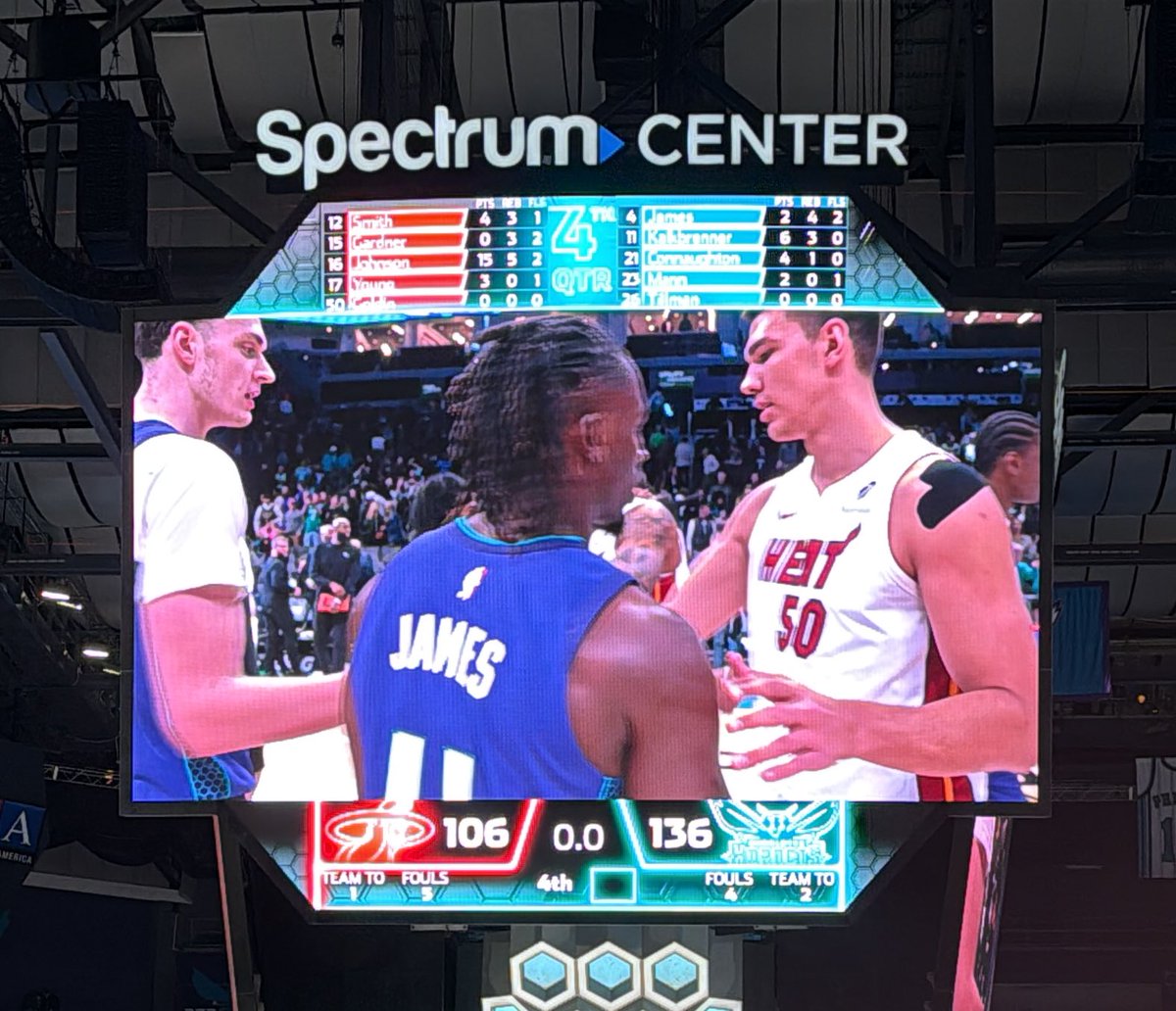 HoopGrids.com tweet media