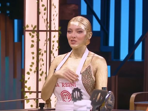 Xeneize_gaby's tweet photo. Merece ganar la Reini porque lo dió todo en el certamen.
#MasterChefCelebrity https://t.co/dGMh0nHxGc