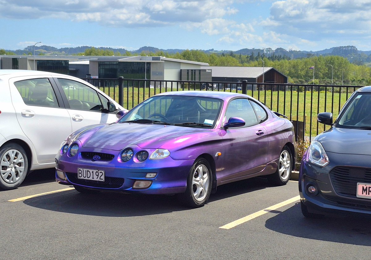 ⚆⚆⚆ tweet media