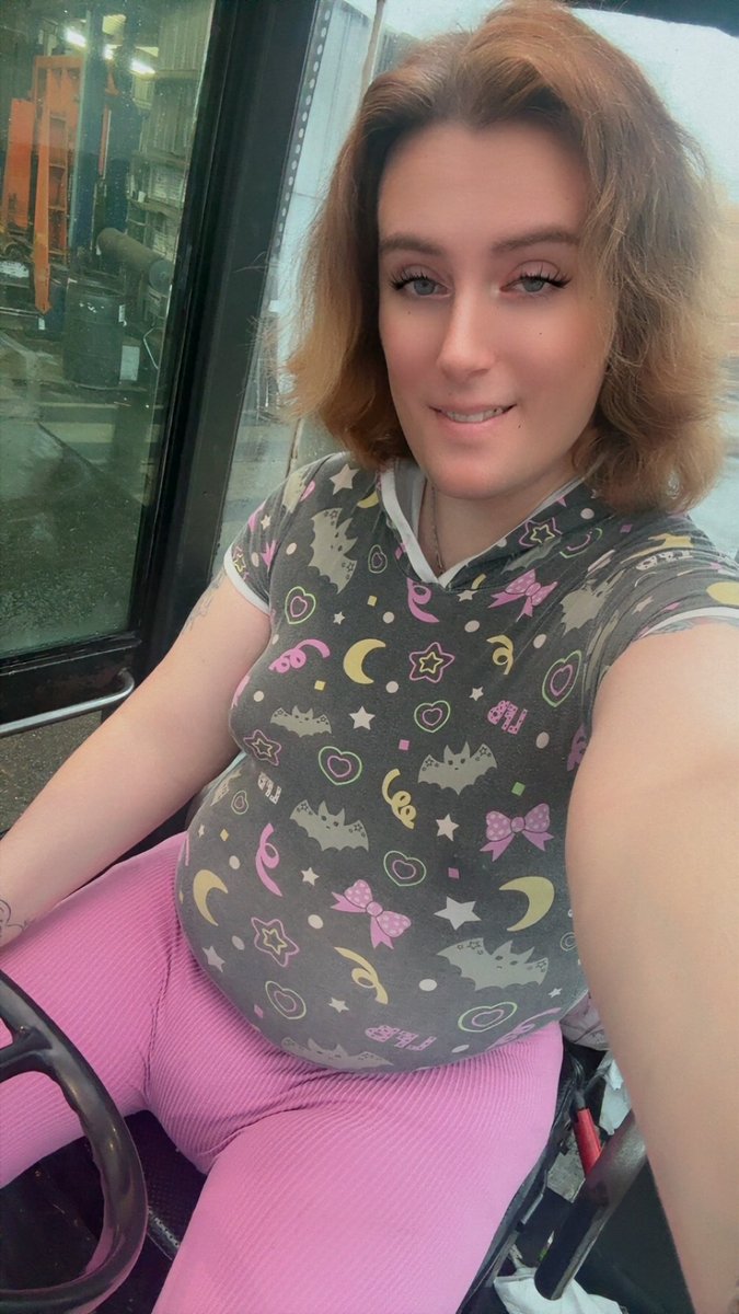 🎀 𝕭𝖆𝖇𝖞 𝕿𝖗𝖎𝖆𝖓𝖆 𝕱𝖔𝖝 🎀 tweet media