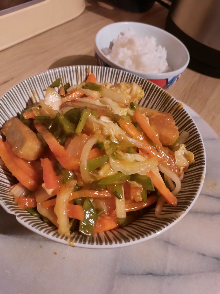 Chiisuigintou tweet media