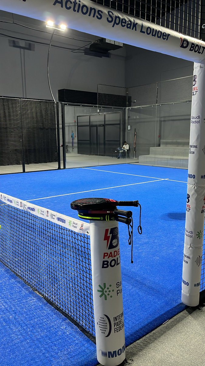 نايف tweet media